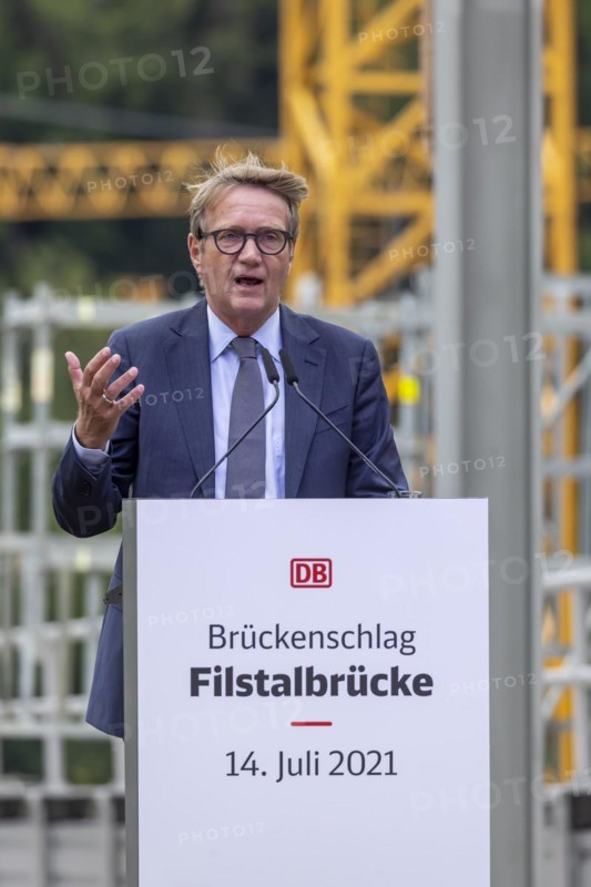 Ronald Pofalla, then Member of the Board of Management of Deutsche Bahn AG responsible for infrastructure, at the construction site of the Filstalbruecke railway bridge, bridge building at a height of 85 metres, Muehlhausen im Taele, Baden-Wuerttemberg, Germany, Europe