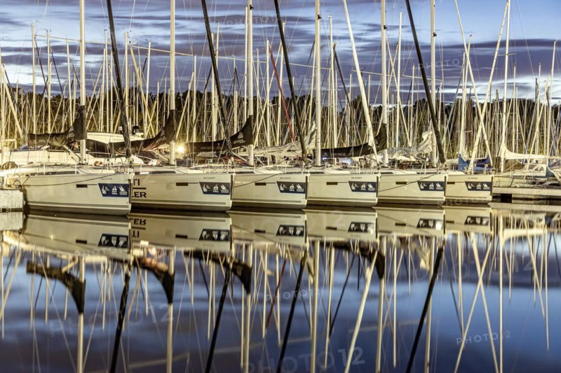 Sailing yachts moored at the jetty in Gohren harbour near Kressbronn, Lake Constance, Baden-Wuerttemberg, Germany, Europe