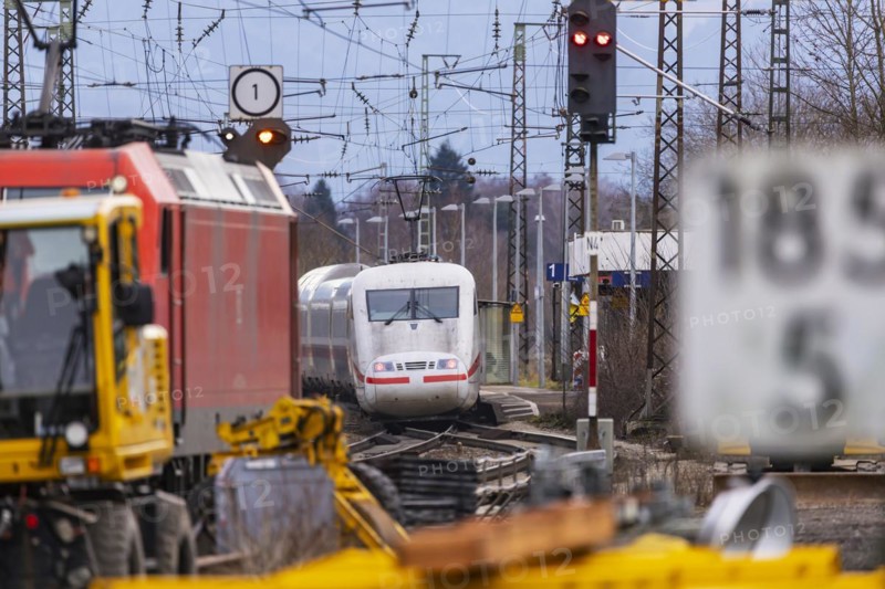 Investment in the ailing rail network, Deutsche Bahn construction site on the busy Rhine Valley line towards Switzerland, Deutsche Bahn AG InterCityExpress ICE, Riegel, Baden-Wuerttemberg, Germany, Europe