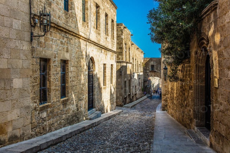 Knights Street in Old Town from the time of the Order of St. John, the only surviving 16th century street in late Gothic style, Oddos Ippoton, Rhodes Town, Greece, Europe