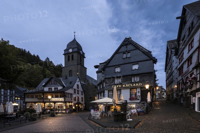 Historic Old Town Monschau in the Evening, Northern Eifel, Eifel, Monschau, North Rhine-Westphalia, North Rhine-Westphalia, Germany, Europe