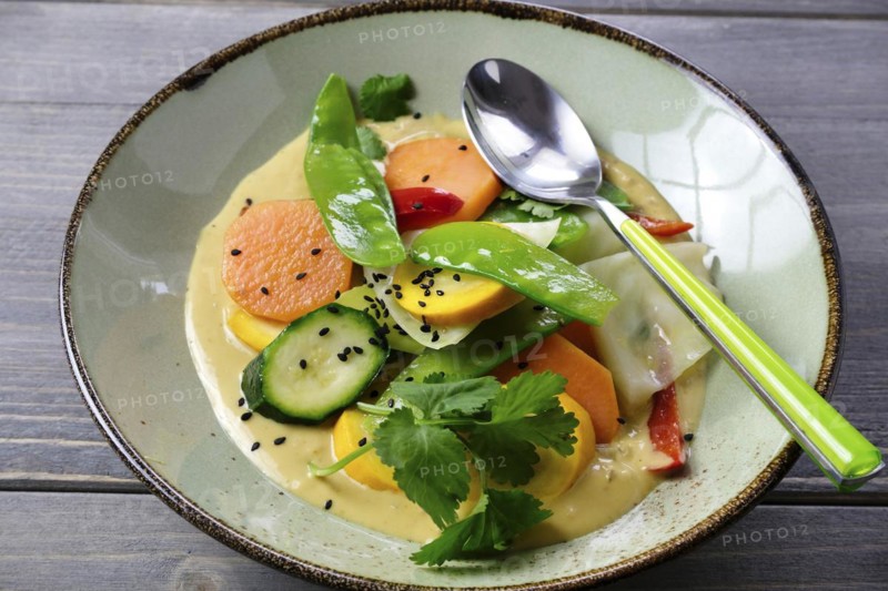Curry vegetables