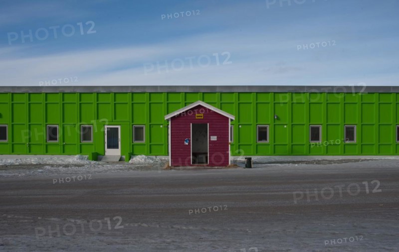Bus stop and kindergarten in Kangerlussuaq