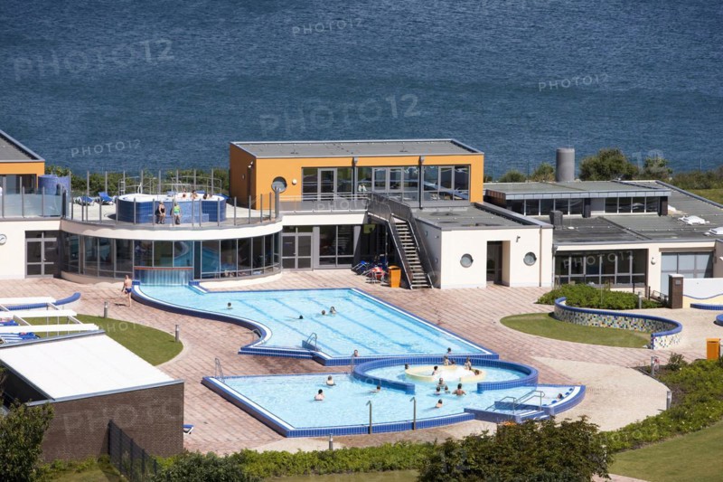 Seawater adventure pool