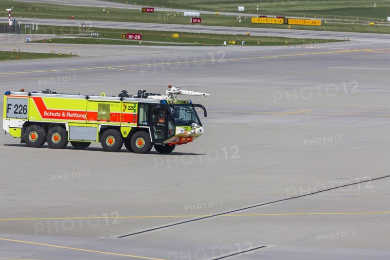 Airport fire brigade vehicle