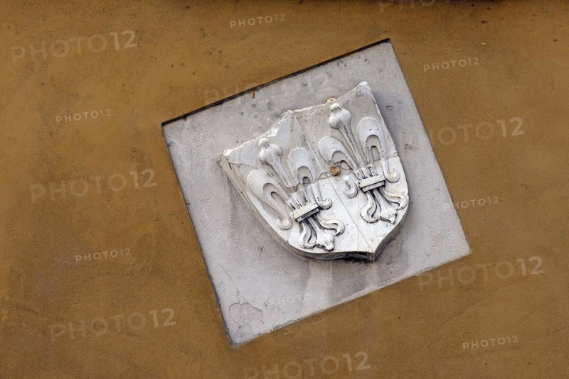 Coat of arms on a house wall of the Jakob Fugger settlement