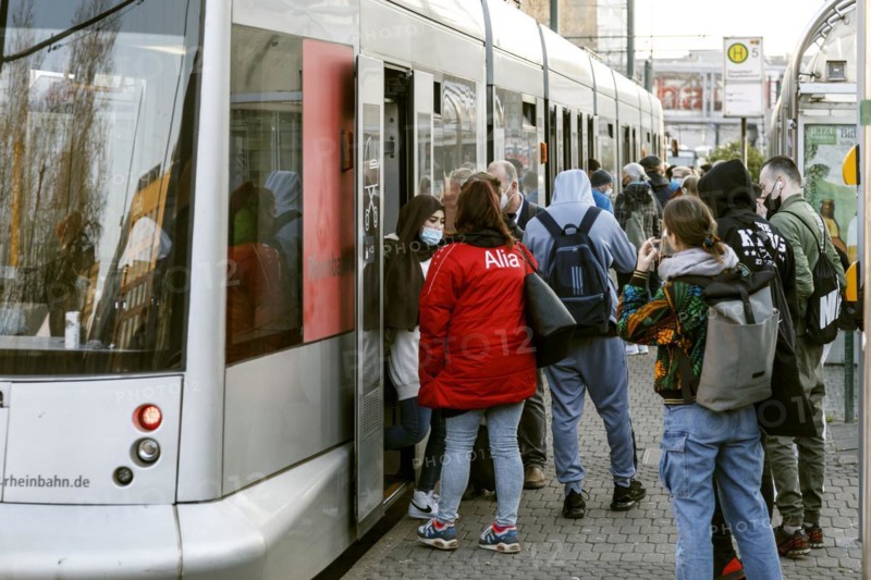 Tram stop Duesseldorf main station during rush hour