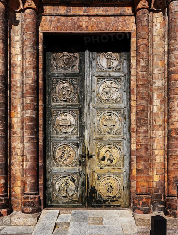 Portal with bas-relief medallions
