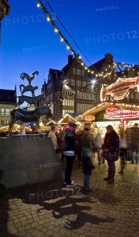 The Town Musicians at the Christmas Market