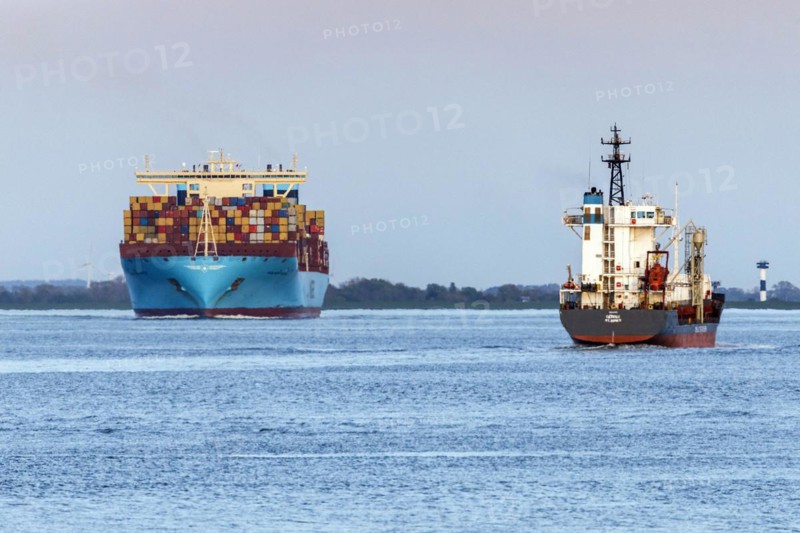 North Sea at the mouth of the Elbe in the evening