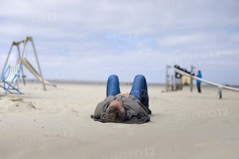 Topic: Resting. Midday nap on the beach of Borkum.