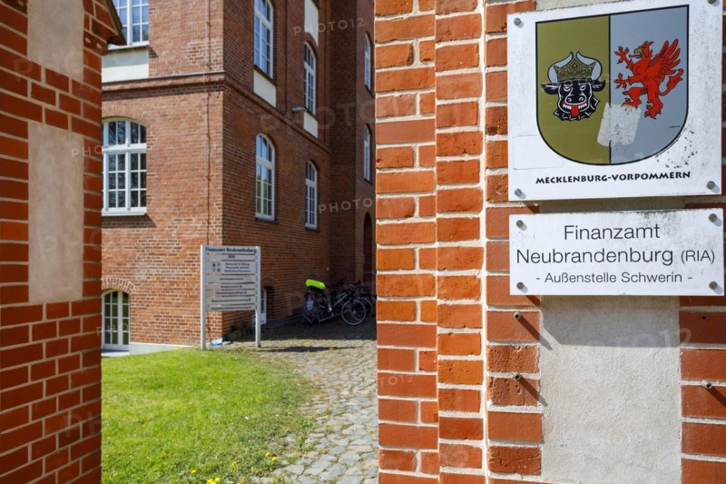 Neubrandenburg Tax Office