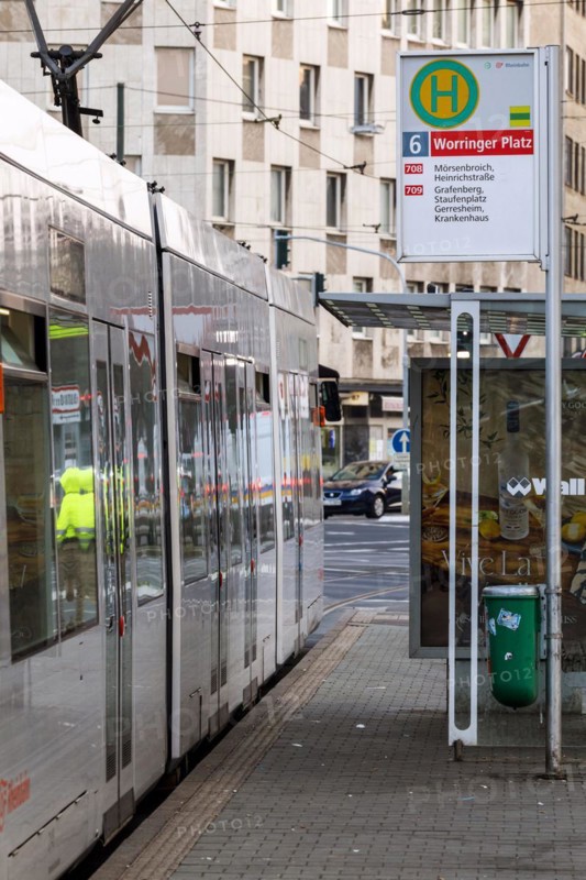 Worringer Platz tram stop