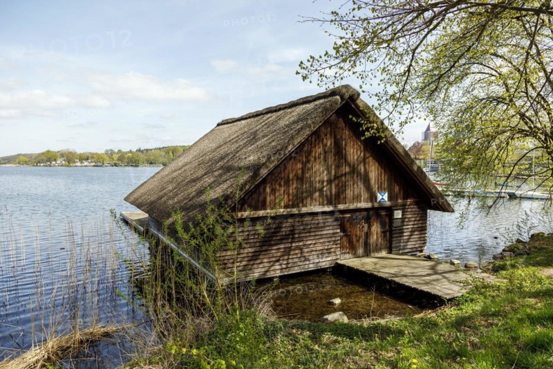 Boathouse of the rowing team of the Lauenburg School of Learning