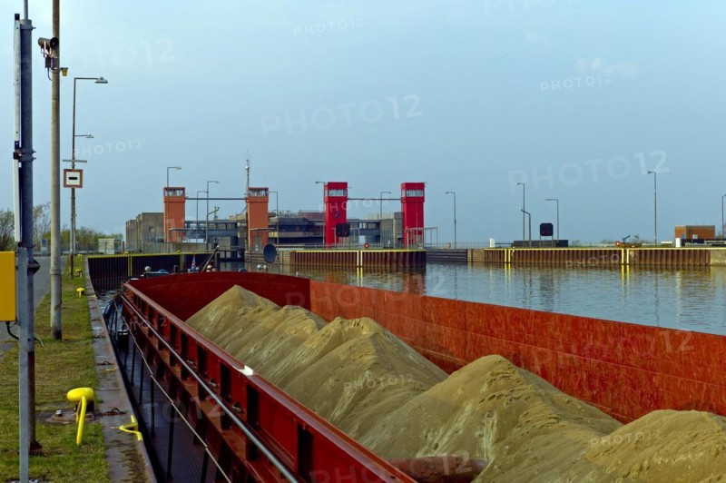 Scharnebeck boat lift in the district of Lueneburg