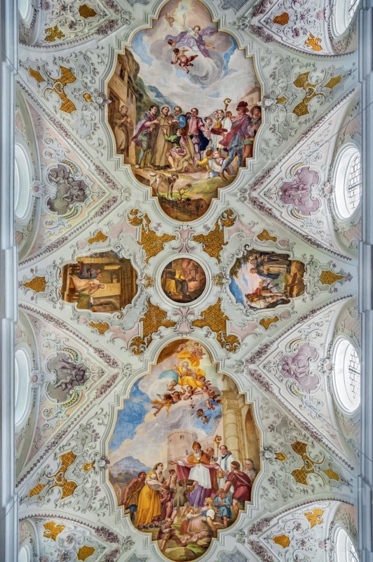 Ceiling frescoes
