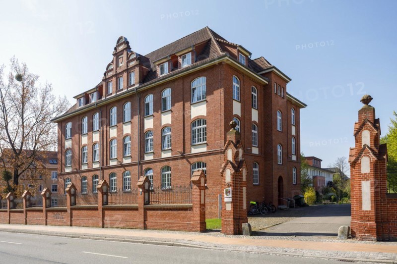 Neubrandenburg Tax Office
