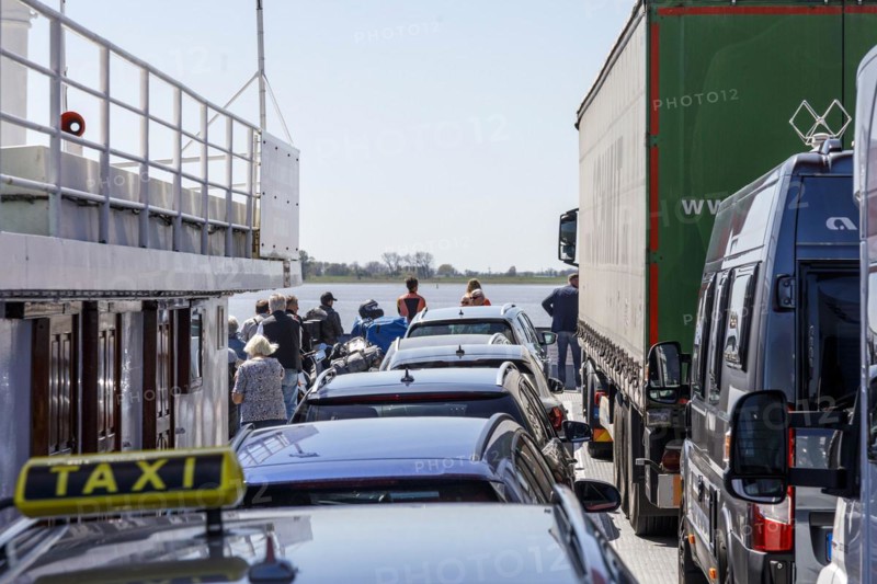 Elbe ferry between Glueckstadt and Wischhafen