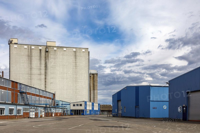 Warehouses in the port area at the outer harbour