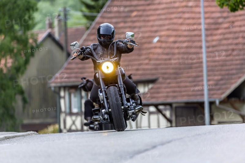 Motorcyclists in the idyllic Lautertal