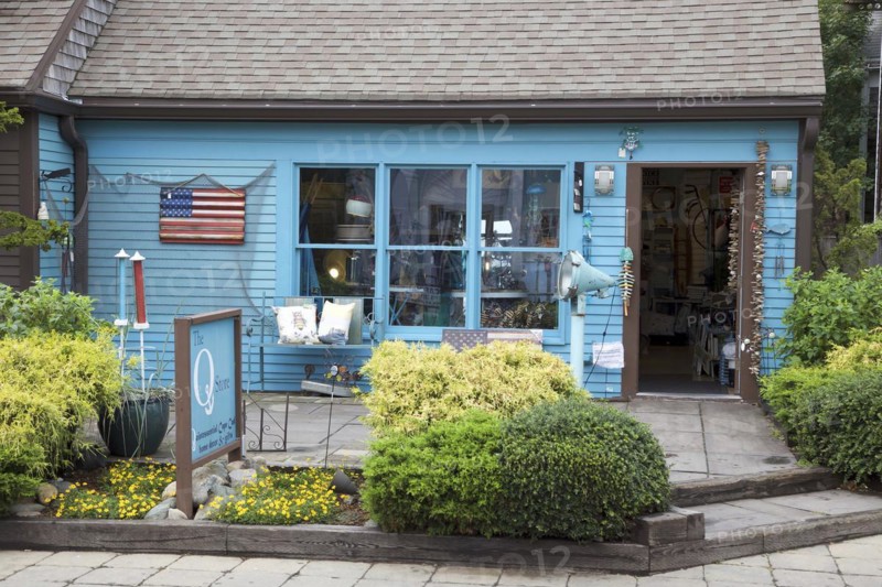 Souvenir shop
