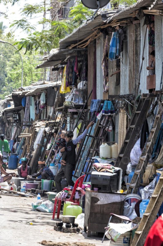 Dharavi in the middle of the city