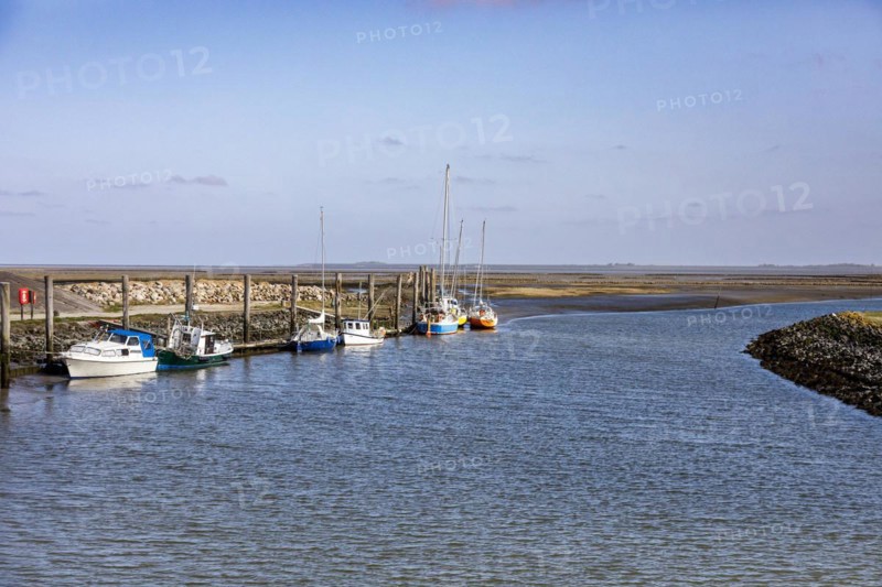 Everschopsiel harbour in North Frisia with outflowing water