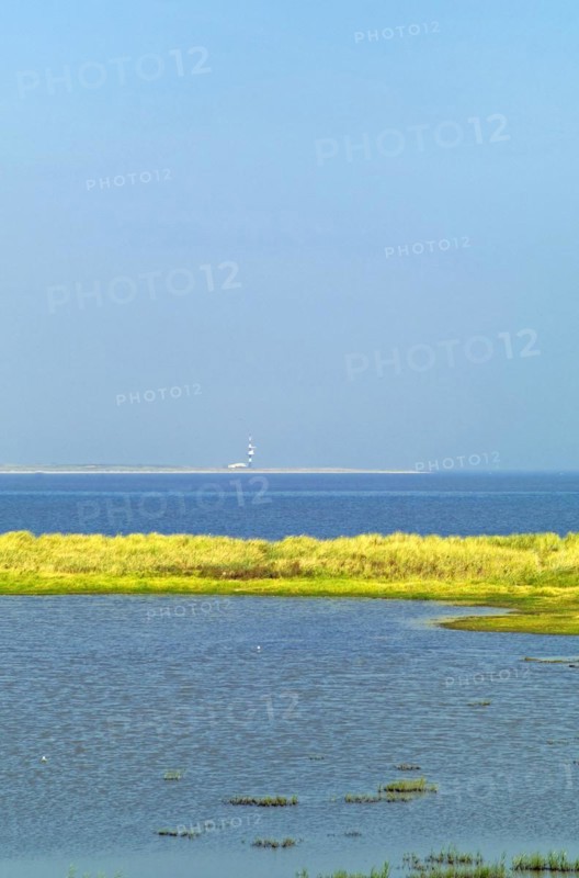 View from Schillig to the island of Minsener Oog