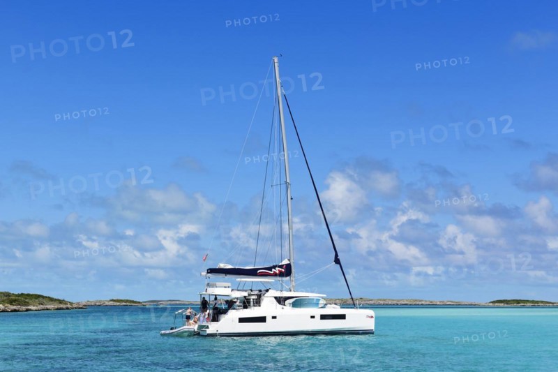 Sailing Yacht at Allens Cay
