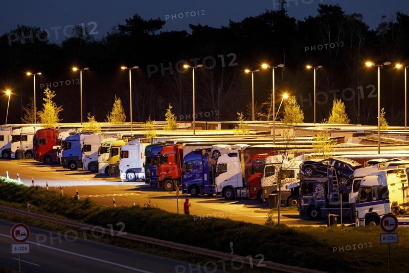 Rest area Neufelder Heide on the A40