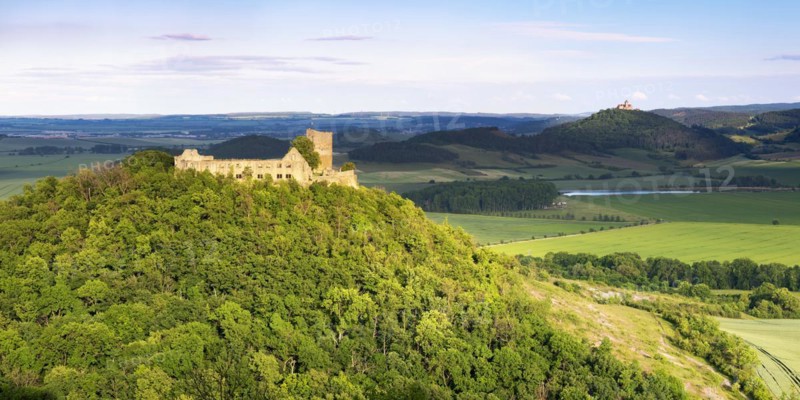 View of the ruins of Gleichen Castle