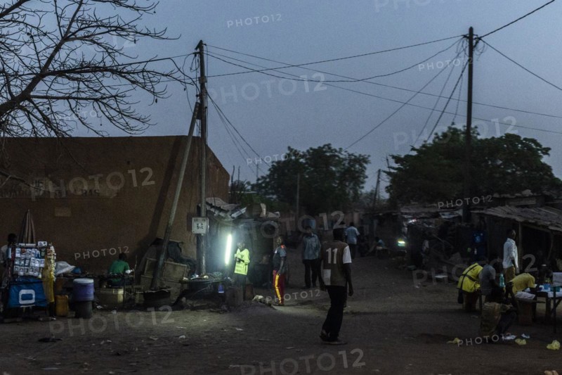 Street scene in the evening
