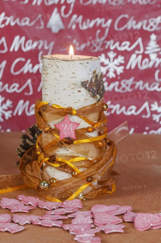 Birch Wood Candle Holder with Christmas Decoration