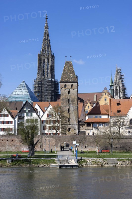 Danube and Danube promenade with Ulm city wall and Ulm Cathedral behind