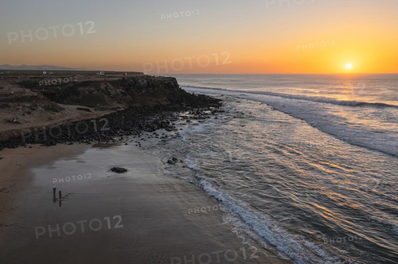 Sunset at Playa del Castillo