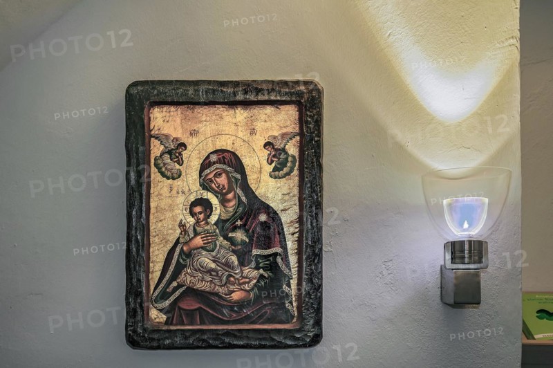 Icon with Mary and Child Jesus in the prayer room