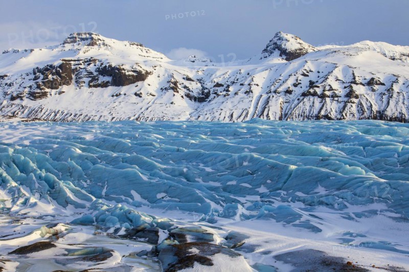 Blue ice on Svinafellsjoekull