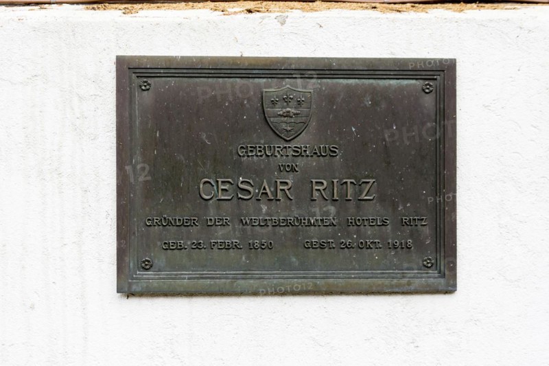 Monument to Cesar Ritz