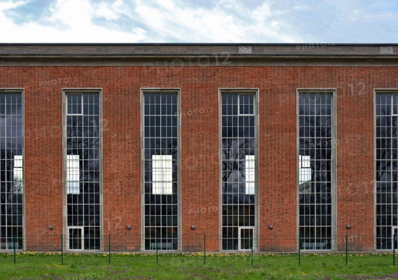 Partial view of the swimming hall built during the National Socialist era in Finckensteinallee