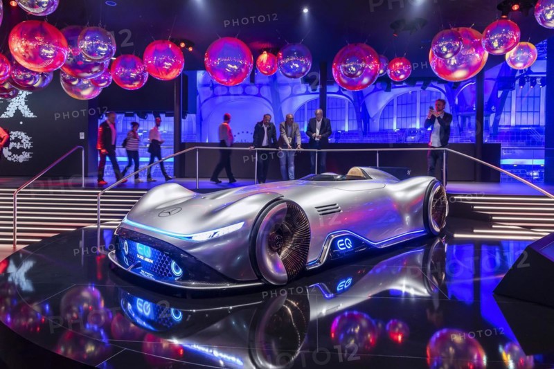 Vision EQ Silver Arrow
