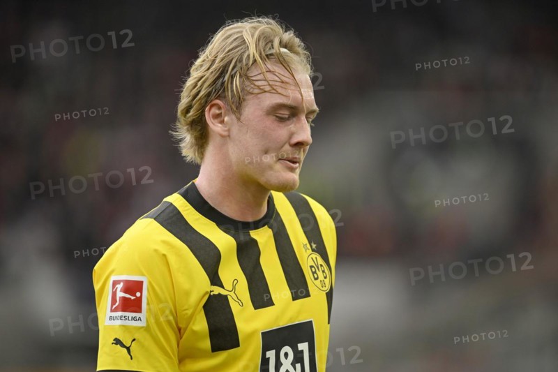 Portrait Julian Brandt Borussia Dortmund BVB