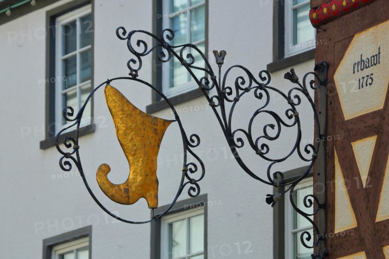 Cobbler's guild sign