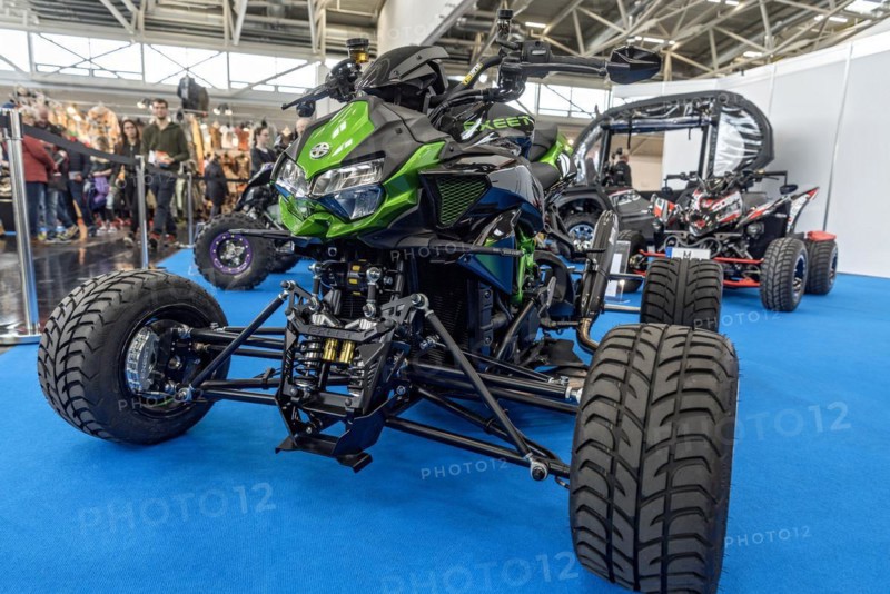 Quad 2x4 Motorcycle Exeet 1000 ZH-2 Black-Bull
