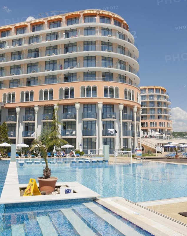 Azalia hotel with swimming pool