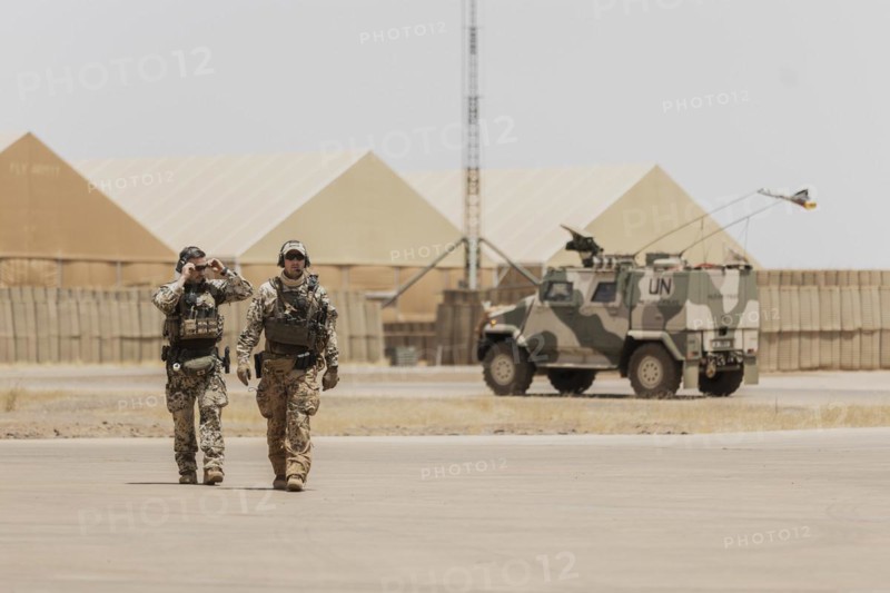 Eagle IV protected vehicle
