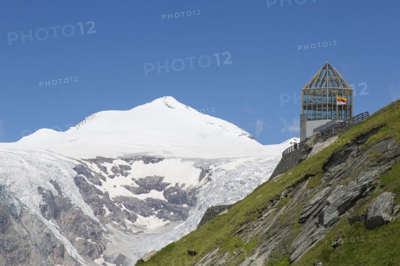 Grossglockner and Swarovski look-out above the Kaiser-Franz-Josefs-Hoehe along the Panoramaweg Kaiserstein in the Hohe Tauern NP