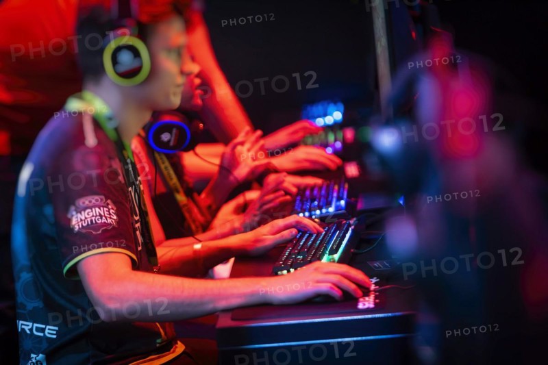 Gamers on screen