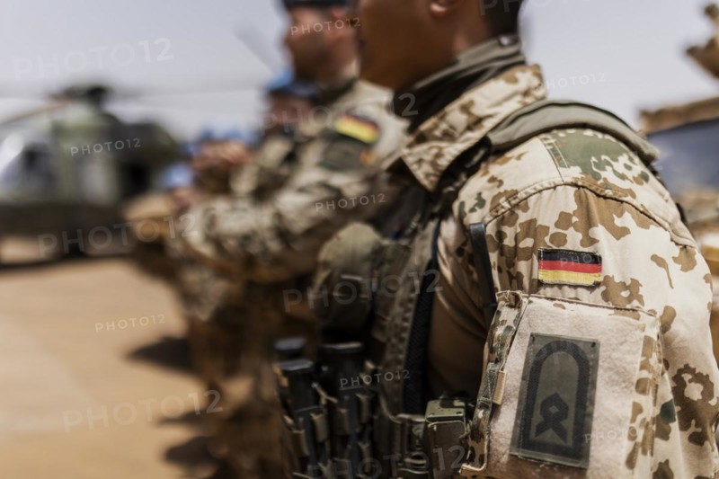 Soldiers at Camp Castor