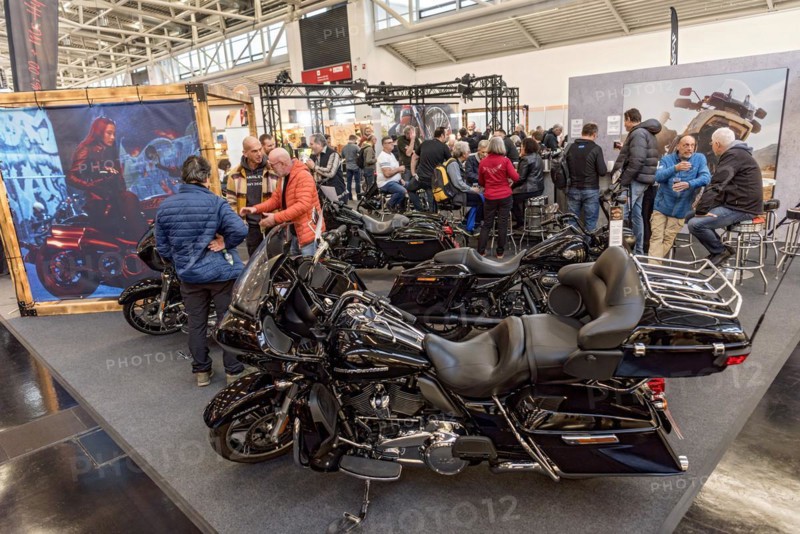 Harley-Davidson FLHXS Street Glide Special