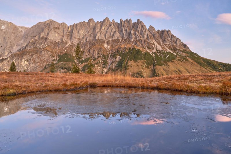 Reflection of the Mandlwaende in autumn